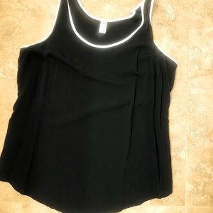 Old Navy Black with White Trim/border.
Large